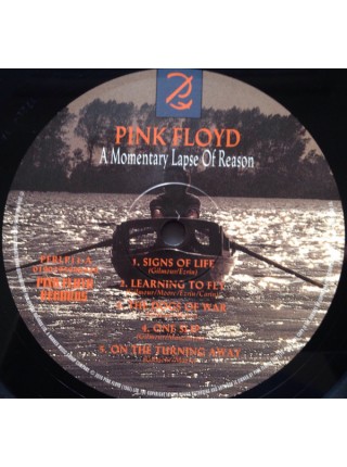 1800111	Pink Floyd – A Momentary Lapse Of Reason	"	Prog Rock"	1987	"	Pink Floyd Records – PFRLP13, Pink Floyd Records – 0190295996949"	S/S	Europe	Remastered