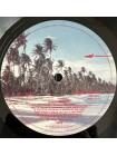 161266	10cc – Bloody Tourists	"	Pop Rock, Reggae-Pop"	1978	"	UMC – UMCLP017, Mercury – 0805520240178"	S/S	Europe	Remastered	2023