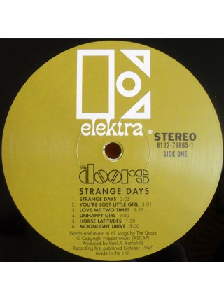 35000132	The Doors – Strange Days 	" 	Psychedelic Rock, Pop Rock, Blues Rock"	1967	Remastered	2009	" 	Elektra – 8122-79865-1, Rhino Vinyl – 8122-79865-1"	S/S	 Europe 