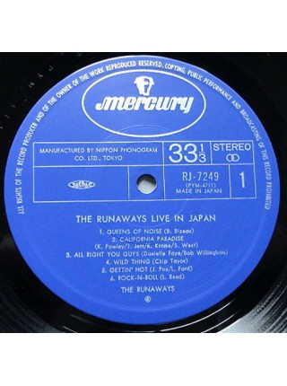 1402156	The Runaways – Live In Japan	Hard Rock	1977	Mercury ‎– RJ-7249	NM/EX	Japan