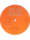 35014424	 Bruce Springsteen – Lucky Town	" 	Pop Rock, Classic Rock"	Black	1992	" 	Columbia – C530001"	S/S	 Europe 	Remastered	25.10.2018