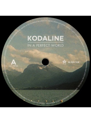 35000627	Kodaline – In A Perfect World 	" 	Indie Rock"	lbum, Limited Edition	2013	" 	B-Unique Records – 88883704761, RCA Victor – 88883704761, Sony Music – 88883704761"	S/S	 Europe 	Remastered	2013