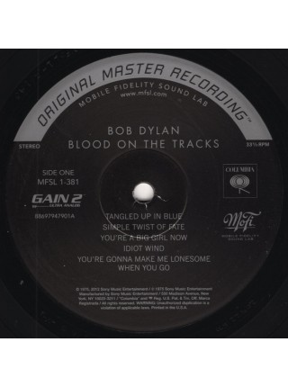 35007163	 Bob Dylan – Blood On The Tracks (Original Master Recording)	" 	Folk Rock"	1975	" 	Mobile Fidelity Sound Lab – MFSL 1-381, Columbia – 88697947901"	S/S	USA	Remastered	17.7.2013