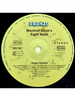 600271	Manfred Mann's Earth Band ‎– Angel Station  Poster	Classic Rock, Pop Rock	1979	Bronze – 200 367, Bronze – 200 367-320	EX/EX	Germany
