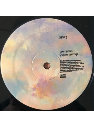 35007128		 Ariana Grande – Sweetener  2lp	" 	Contemporary R&B, Dance-pop, Vocal"	Black, Gatefold	2018	" 	Republic Records – B0028815-01"	S/S	 Europe 	Remastered	26.10.2018